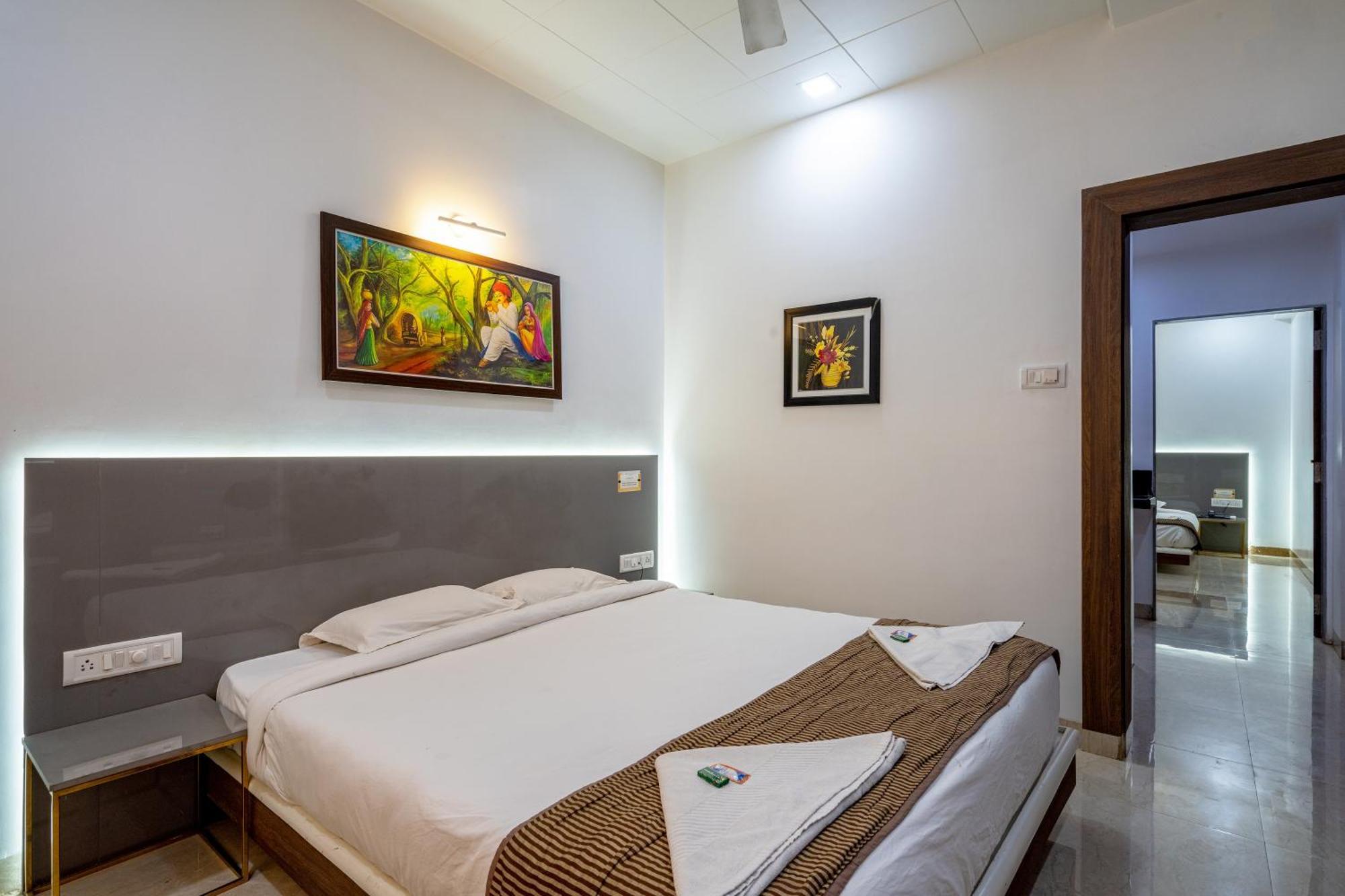 Hotel Darshan Executive Tuljapur Dış mekan fotoğraf